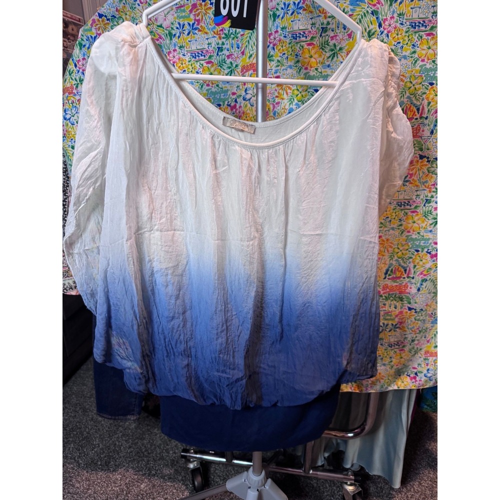 108 Giusy Made in Italy Women Blue White Ombre Crinkle Scoop Neck Blouson Top S